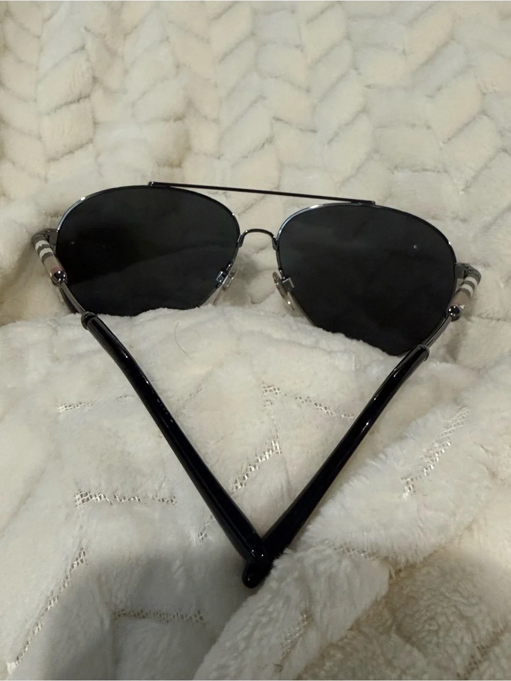 Burberry Classic Aviator Sunglasses - Black